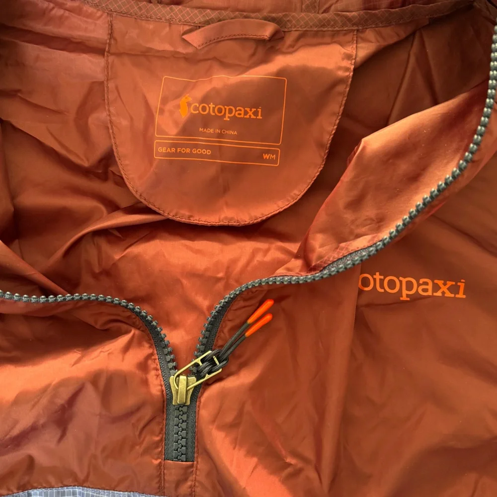 Cotopaxi Multicolor Windbreaker Jacket women’s medium - Picture 3 of 6